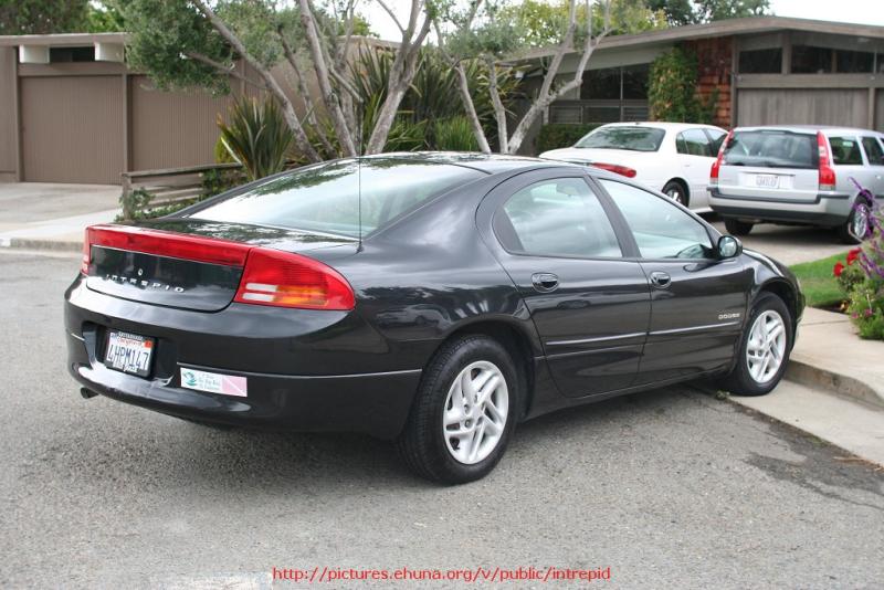 Another view, this engine was developed specifically for this family of sedans